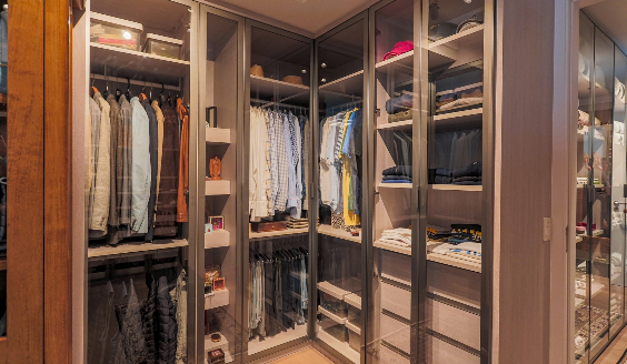 Closet marel alphaville
